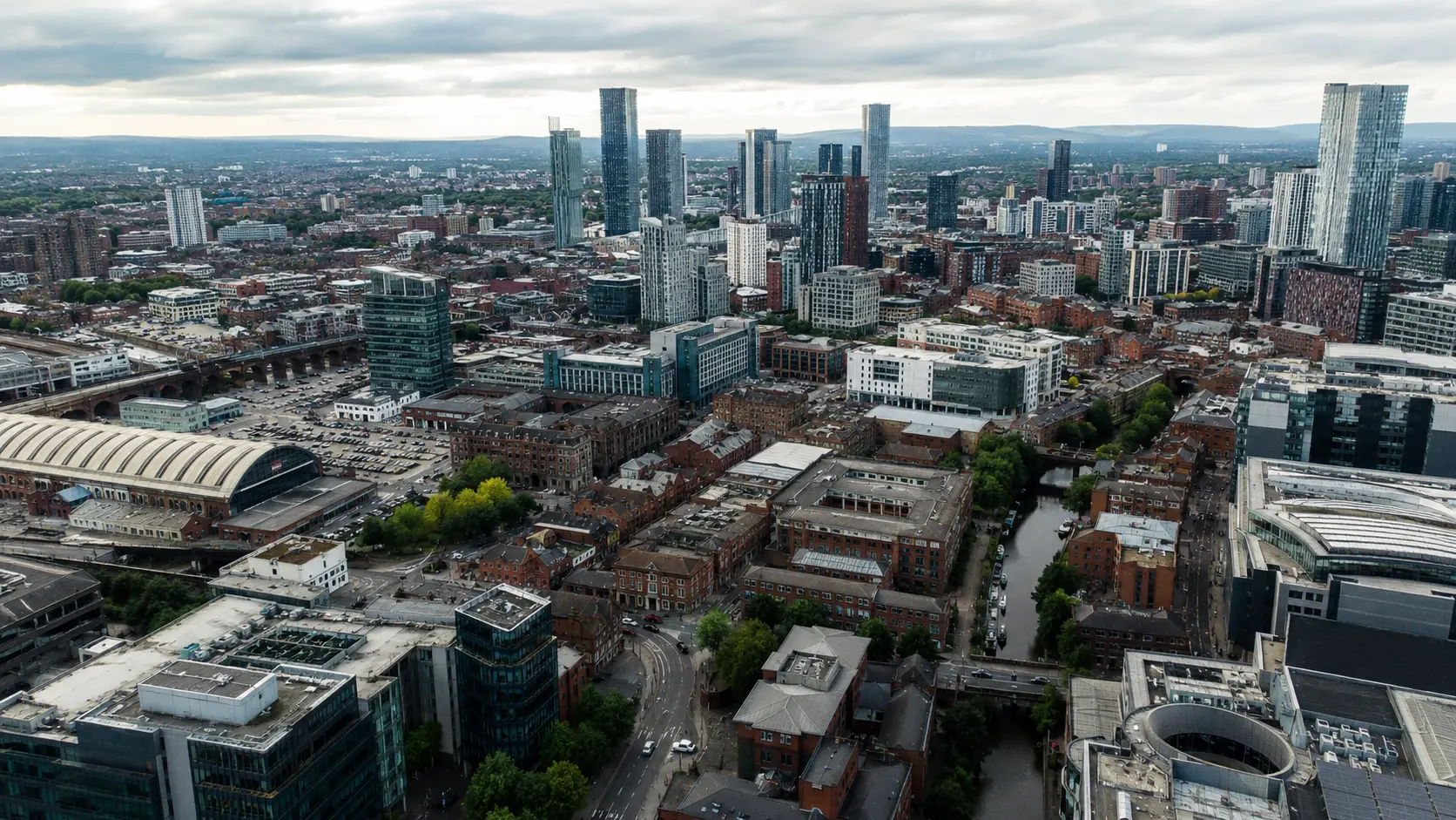 Aerial view of Manchester city centre where HYROX Manchester 2026 takes place